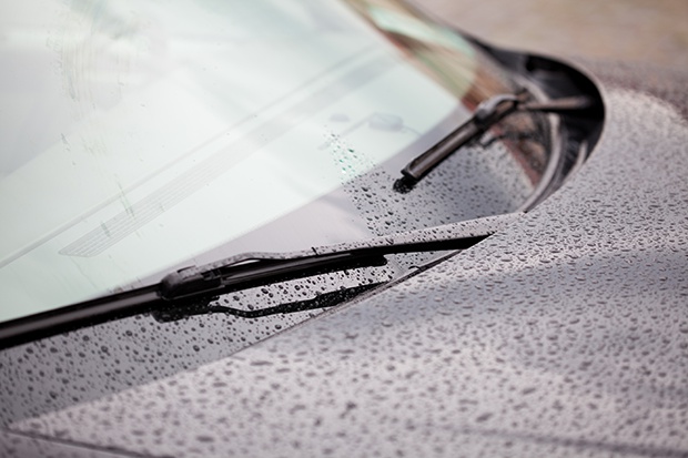 Divieto di lavare l’auto in strada? C’è Acquazero