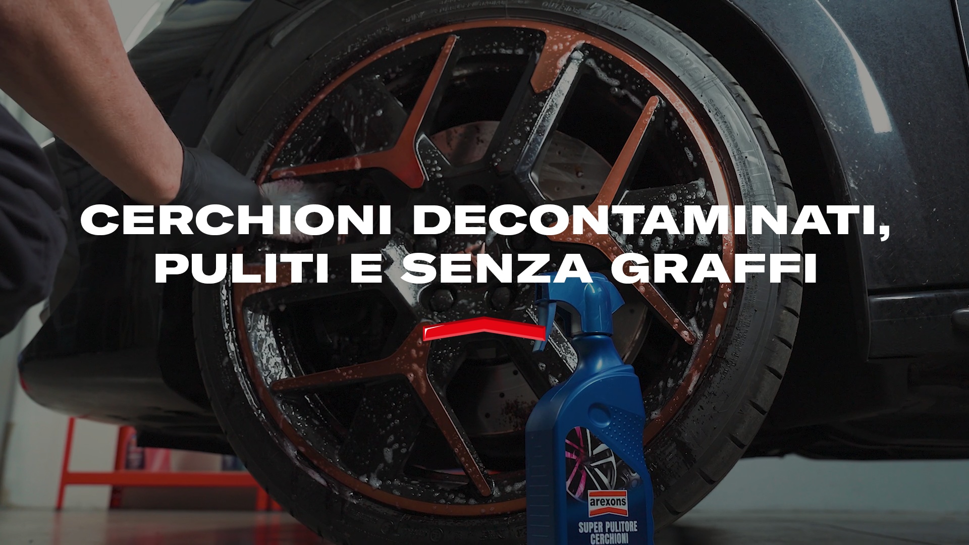 Gomme e cerchioni perfetti con Arexons Nero Gomme e Super Pulitore Cerchioni